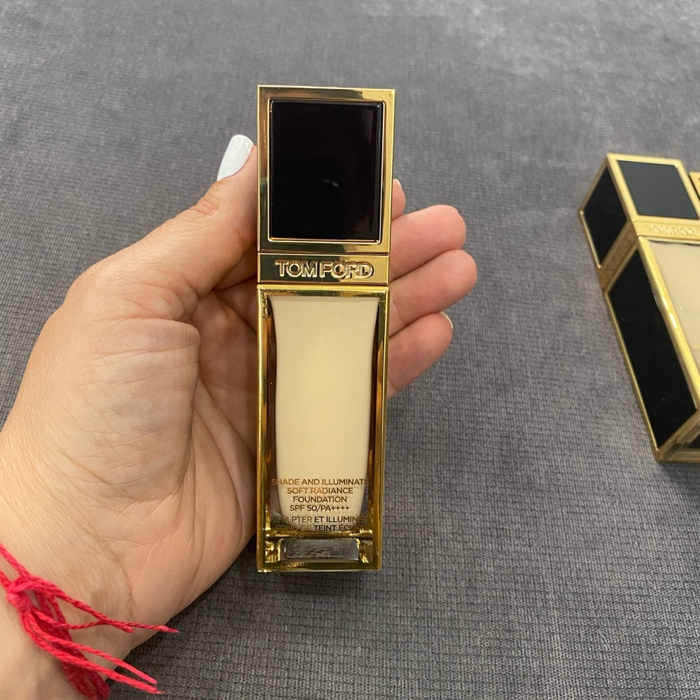 Tom Ford - Picture 1 of 4